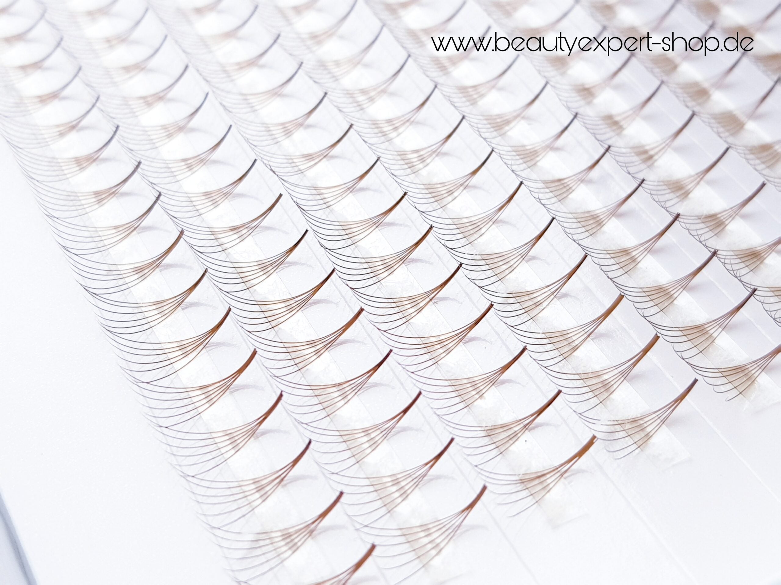 6D | CC | 0.07 Braune Wimpernfächer - Promade Fertige Fächer