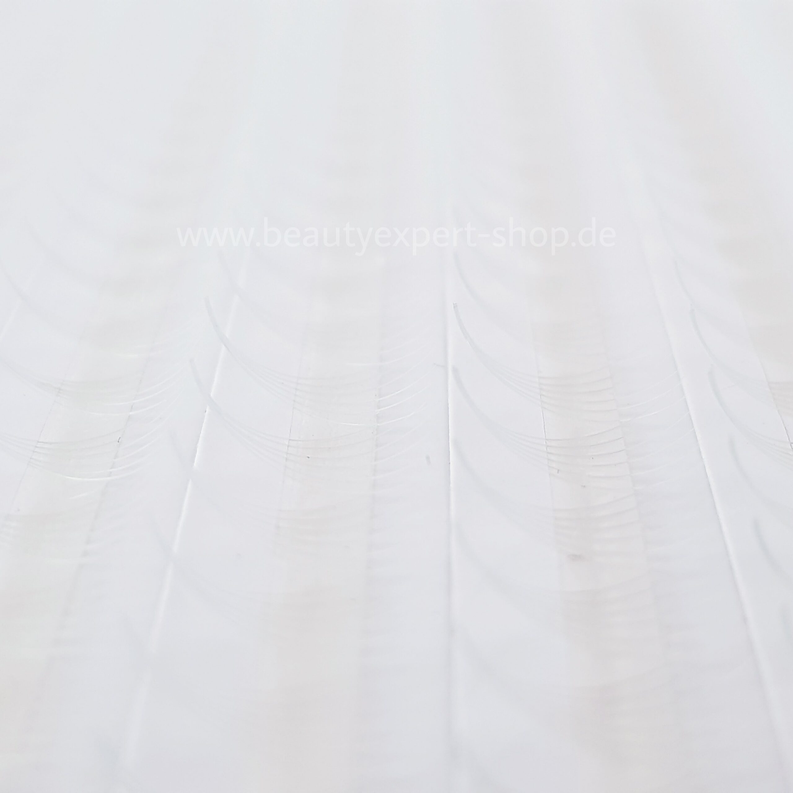 6D | CC | 0.07 Cyan Eyelash Fan - Promade Ready Fan Mix (9-13mm)