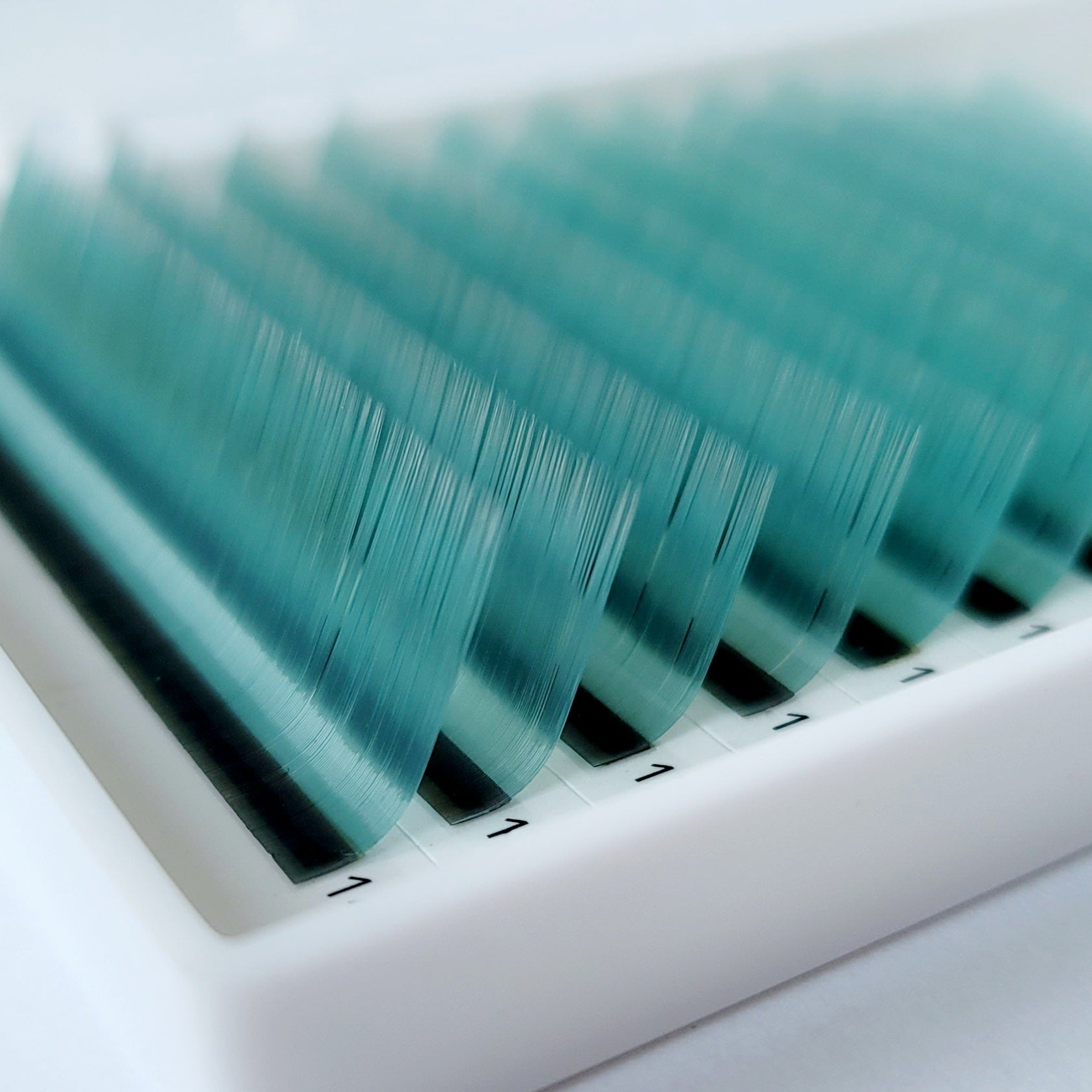 O.Blue - Farbige Wimpern 0.07
