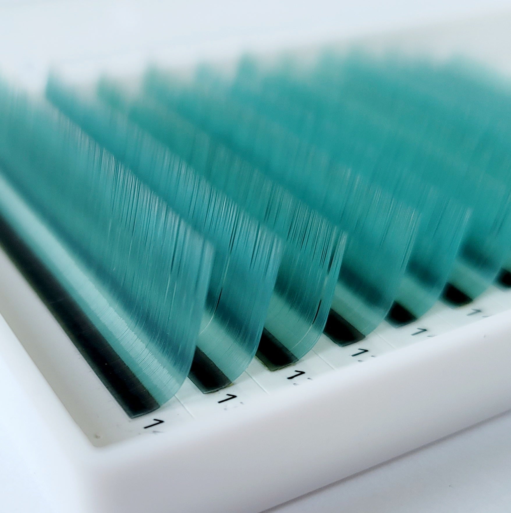 O.Blue - Farbige Wimpern 0.07